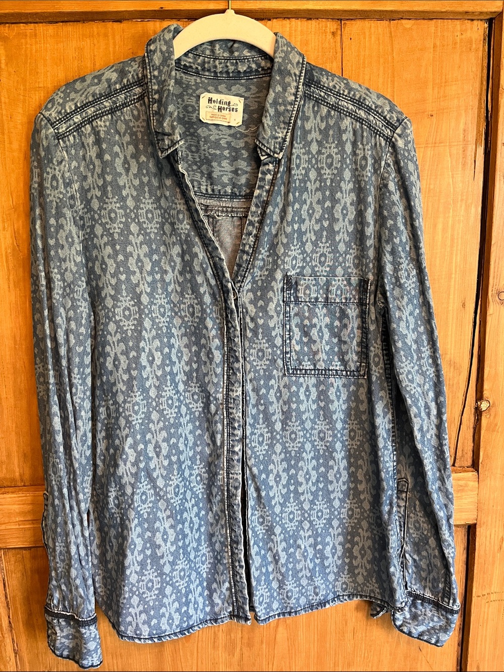 HOLDING HORSES Anthropologie Blue Denim Patterned Button-Down Shirt